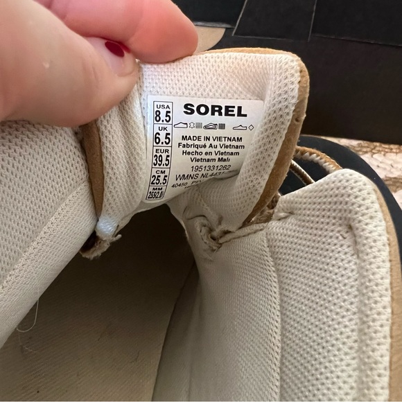 Sorel Out n About waterproof boots - Picture 5 of 7